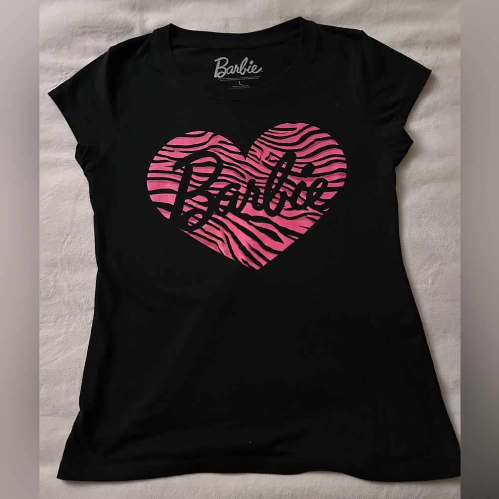Barbie black cap sleeve T-shirt with zebra striped pink heart size large